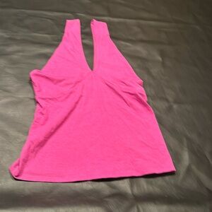 NWT Express womans sleepless top in fushia size small